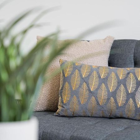 Guestready - Japandi-Chic Home In Central Oporto Esterno foto