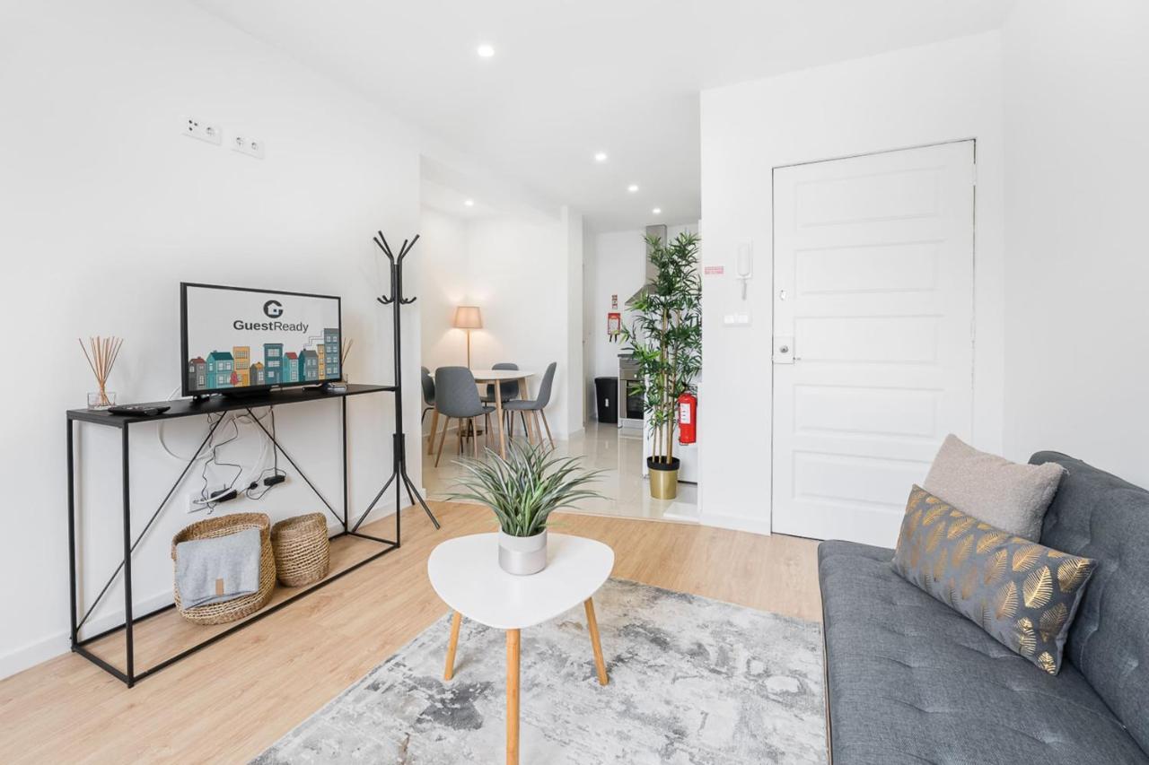 Guestready - Japandi-Chic Home In Central Oporto Esterno foto