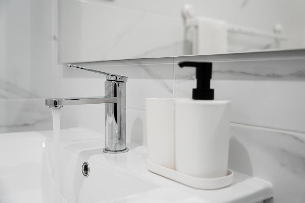 Guestready - Japandi-Chic Home In Central Oporto Esterno foto